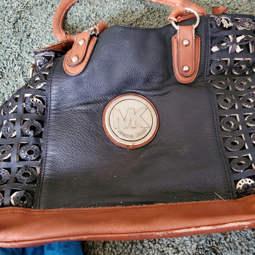 Mk purse